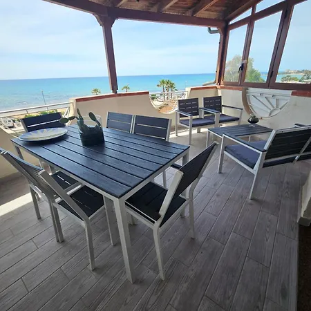 Guest house Frontemare Locazione Turistica Porto Empedocle