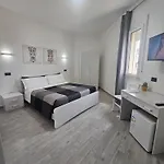 Frontemare Pensión 3*