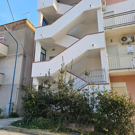 בית הארחה Frontemare Locazione Turistica פורטו אמפדוקלה