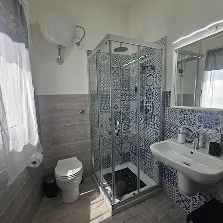 בית הארחה Frontemare Locazione Turistica